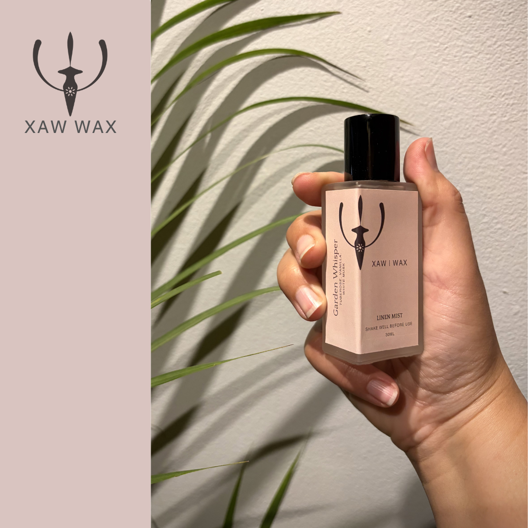 Garden Whisper 30 ml Linen Mist with greenery