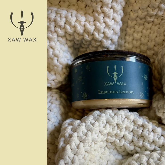 Luscious Lemon 100 g soy candle in a warm blanket