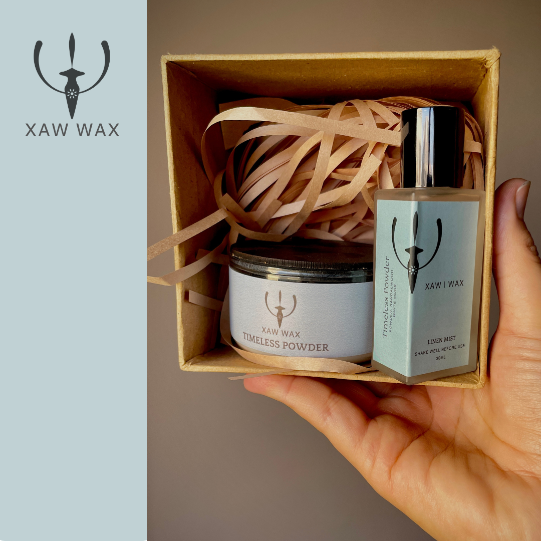 The Pairing: Timeless Powder 100 g candle and matching 30 ml Linen Mist