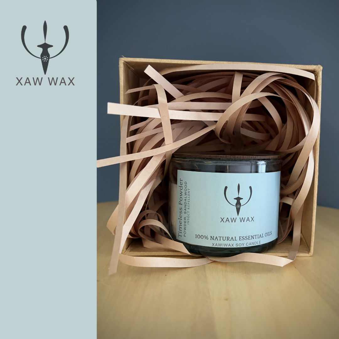 XAW Timeless Powder 150 g candle with its packaging
